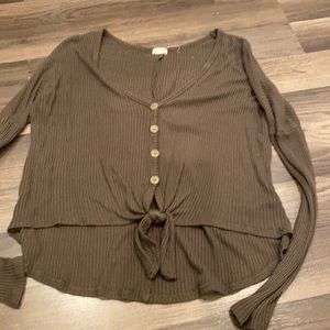 Garage Flowy Button Top